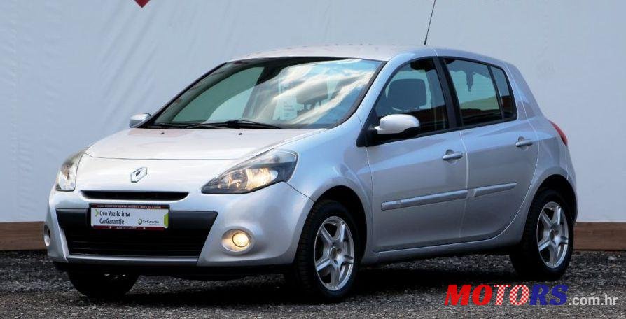 2009' Renault Clio 1,2 16V photo #1