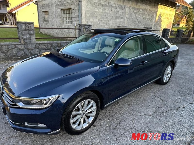 2015' Volkswagen Passat 2,0 Tdi Bmt photo #3