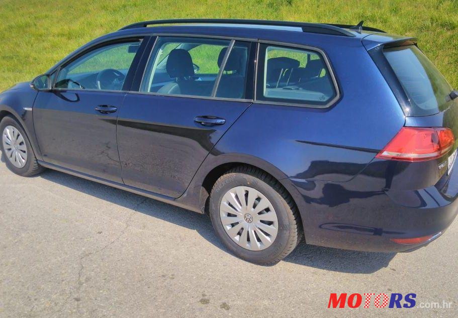 2016' Volkswagen Golf Vii Variant 1,6 Tdi Bmt photo #1