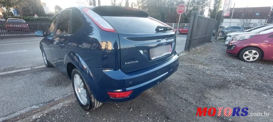 2010' Ford Focus 1,6 photo #5
