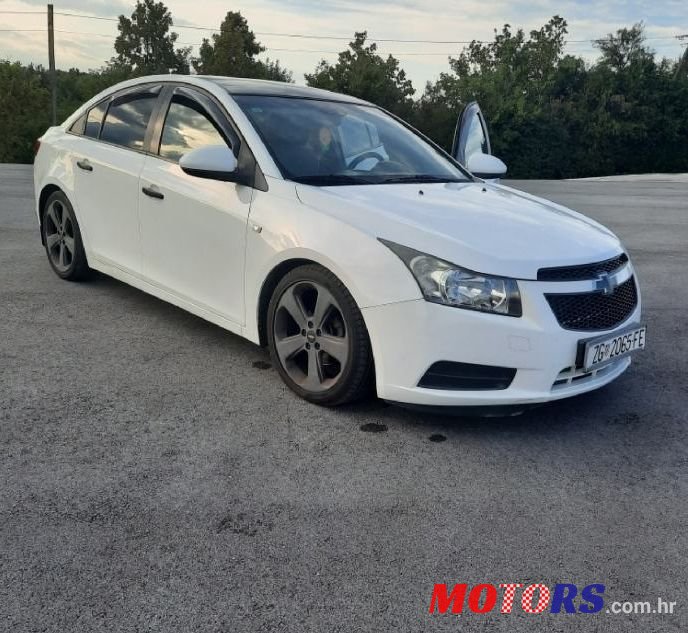 2009' Chevrolet Cruze 1,6 photo #1