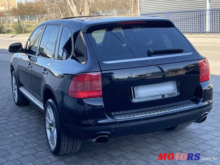 2004' Porsche Cayenne 3,2 V6 photo #6