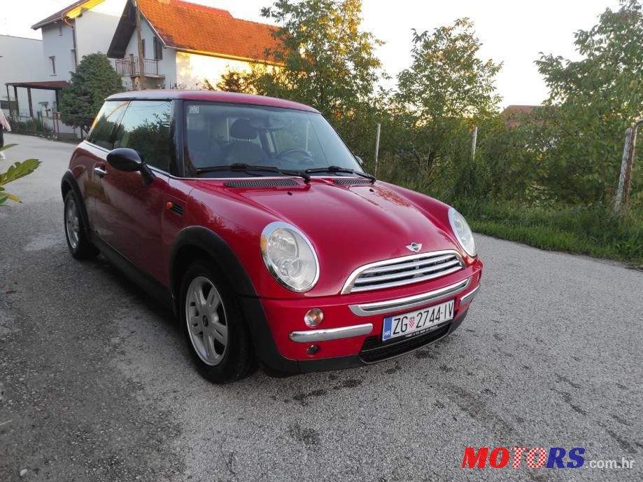 2005' MINI Cooper Mini One photo #2