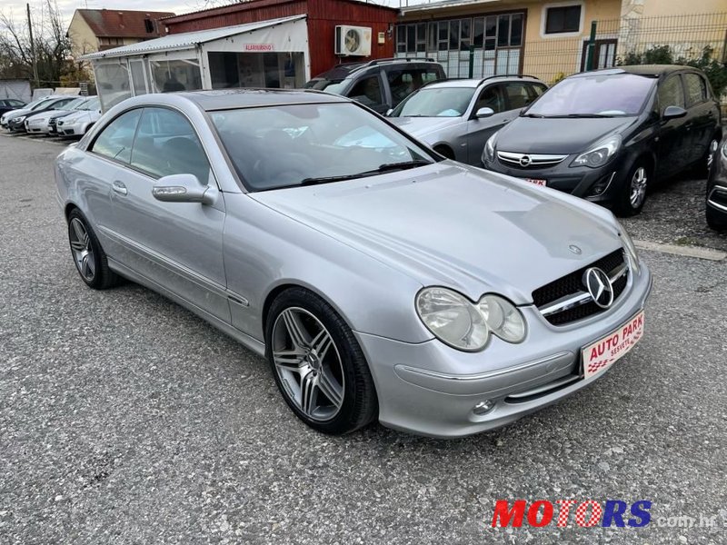 2003' Mercedes-Benz Clk Coupe 270 Cdi photo #5