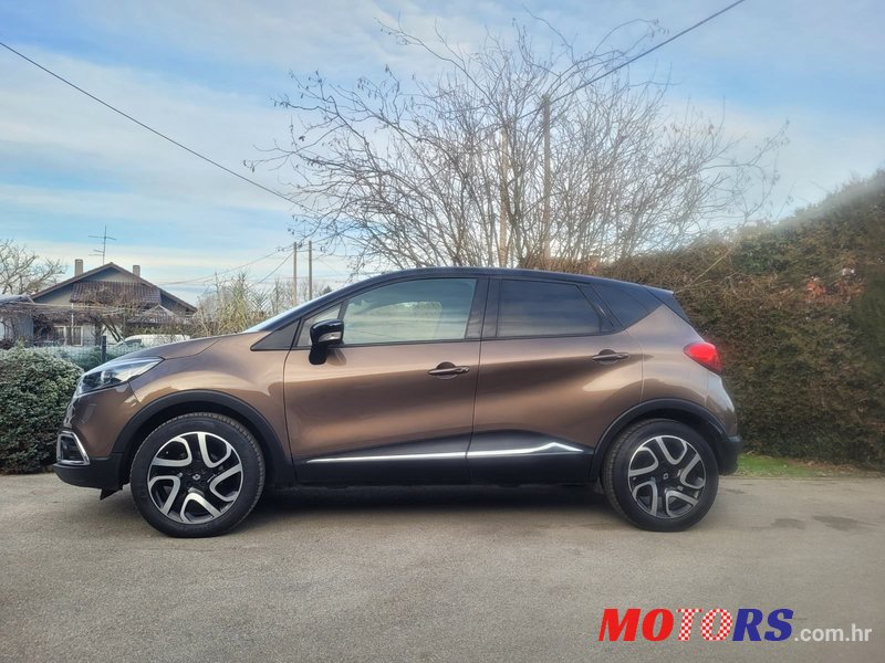 2015' Renault Captur Tce 90 photo #5