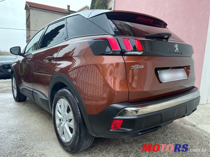 2018' Peugeot 3008 1,5 Bluehdi photo #6