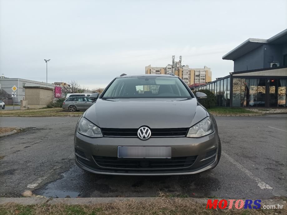 2014' Volkswagen Golf 7 Variant photo #4