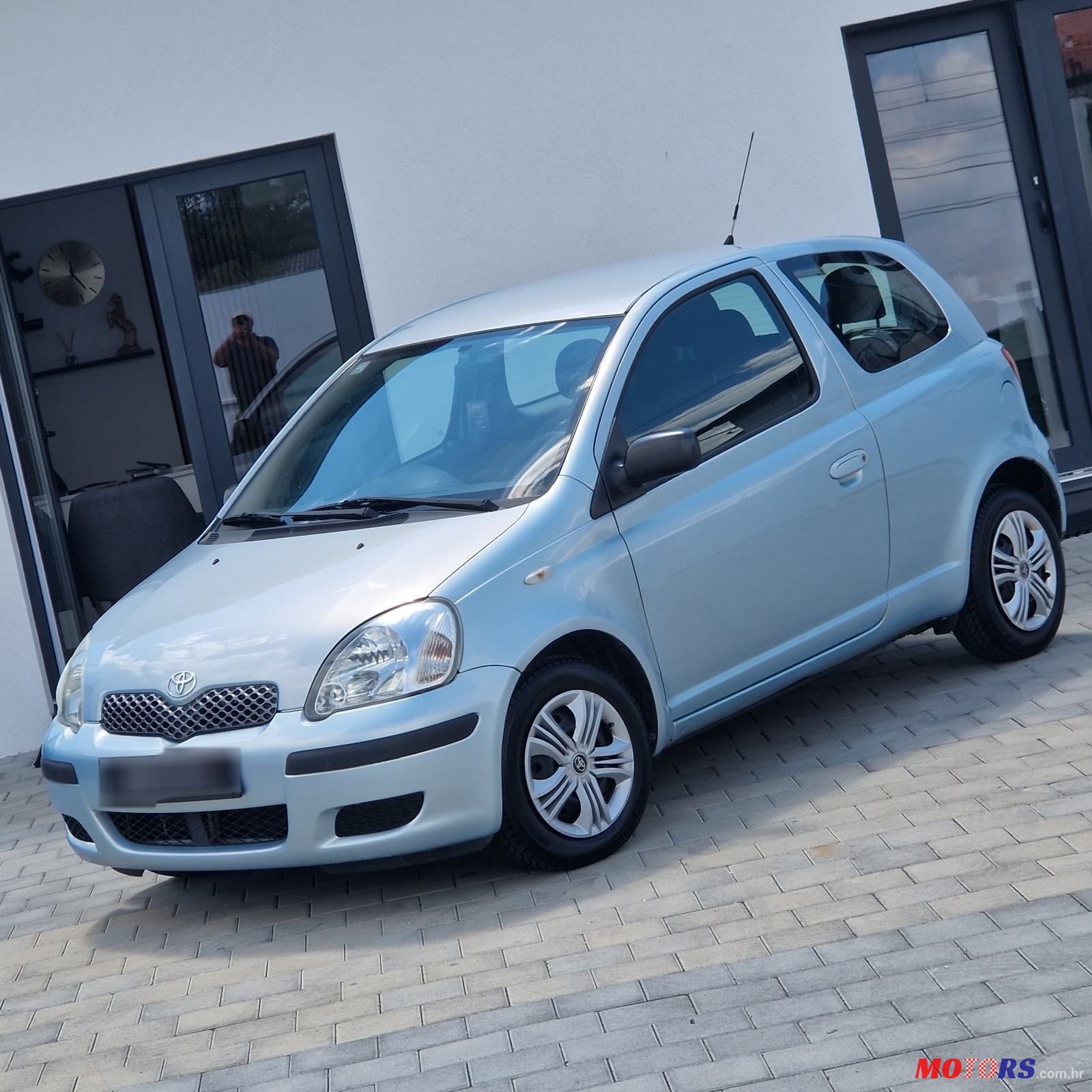 2004' Toyota Yaris 1,0 Vvt-I Cool photo #1