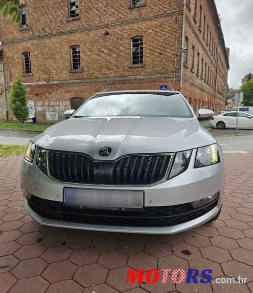 2017' Skoda Octavia Combi photo #2