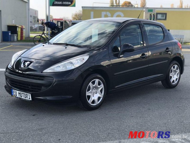 2007' Peugeot 207 1,4 Hdi photo #2