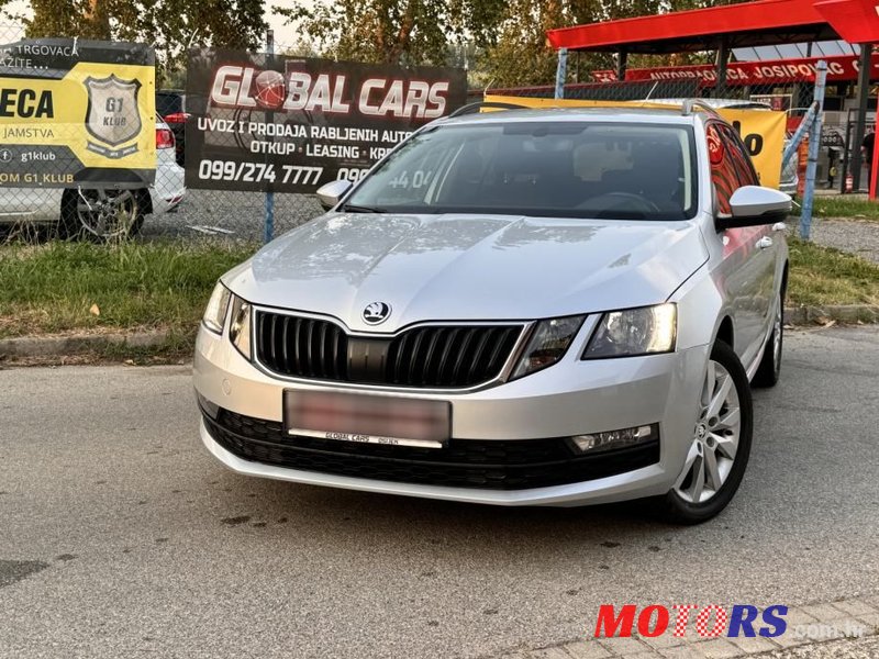 2019' Skoda Octavia Combi photo #2