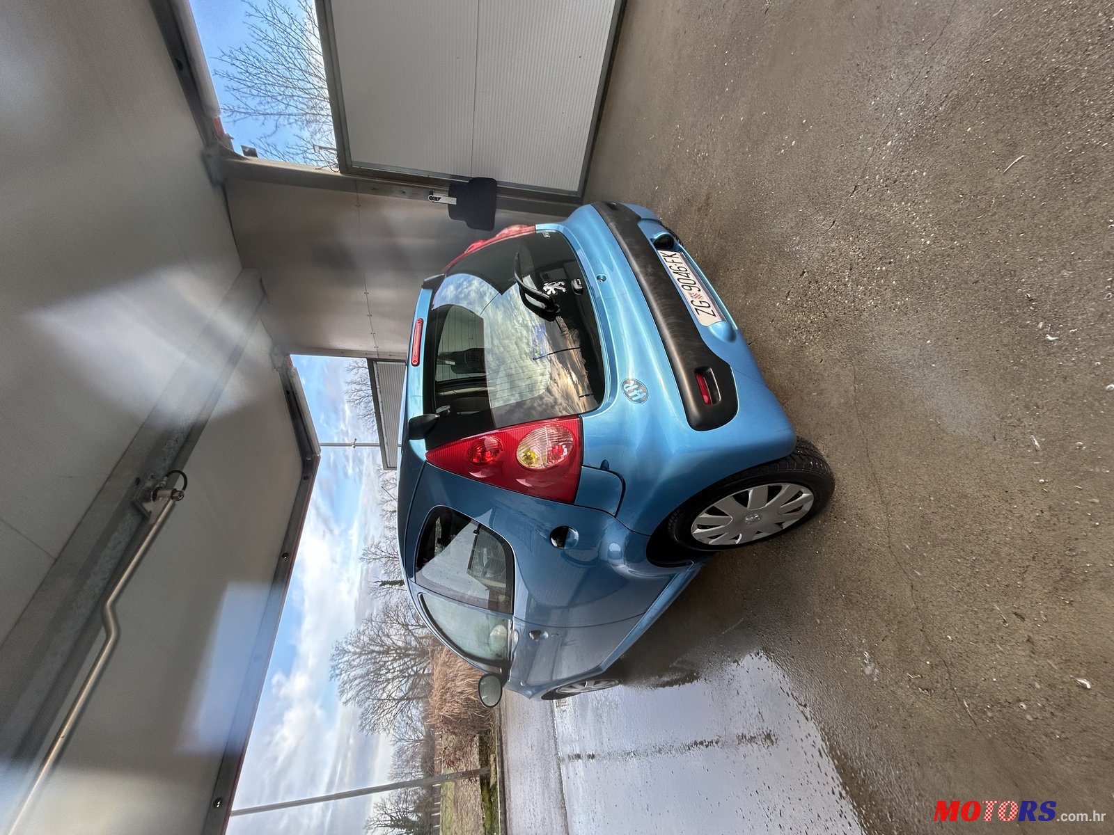 2006' Peugeot 107 photo #3