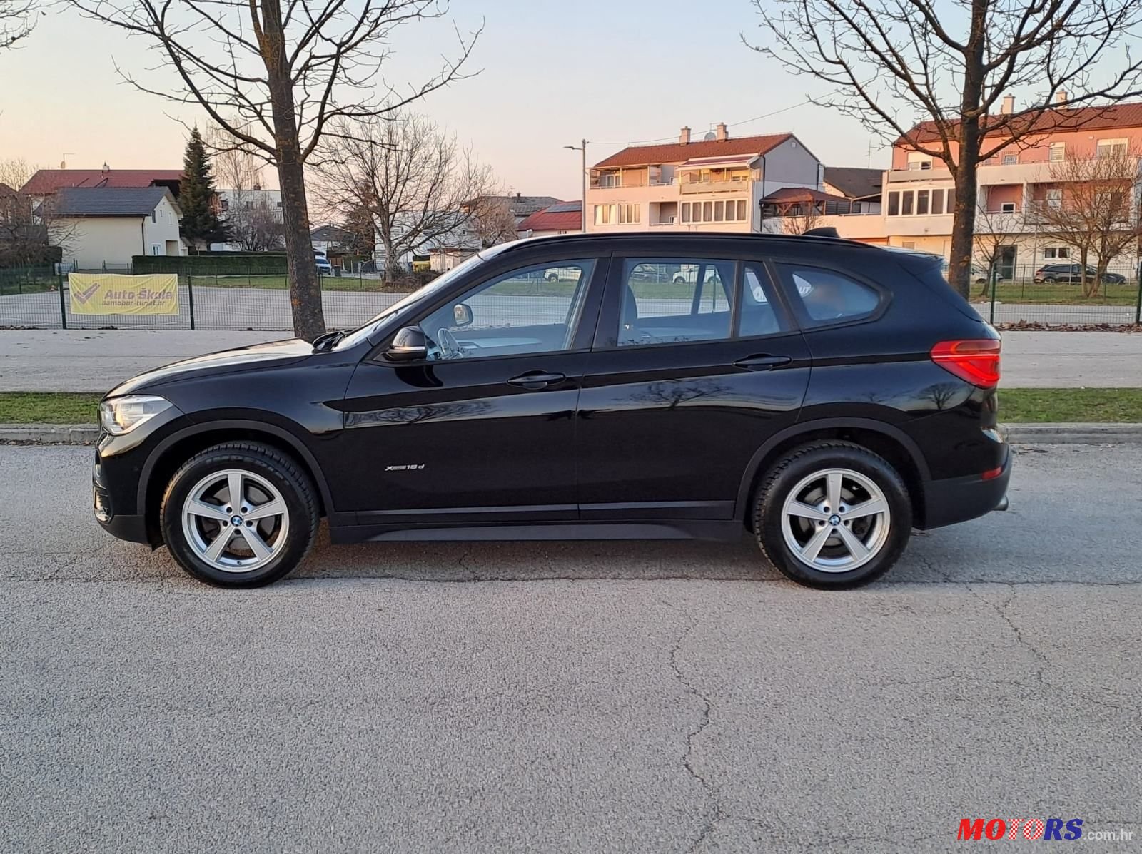 2016' BMW X1 20D photo #3