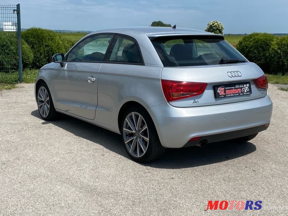 2010' Audi A1 1,6 Tdi photo #4