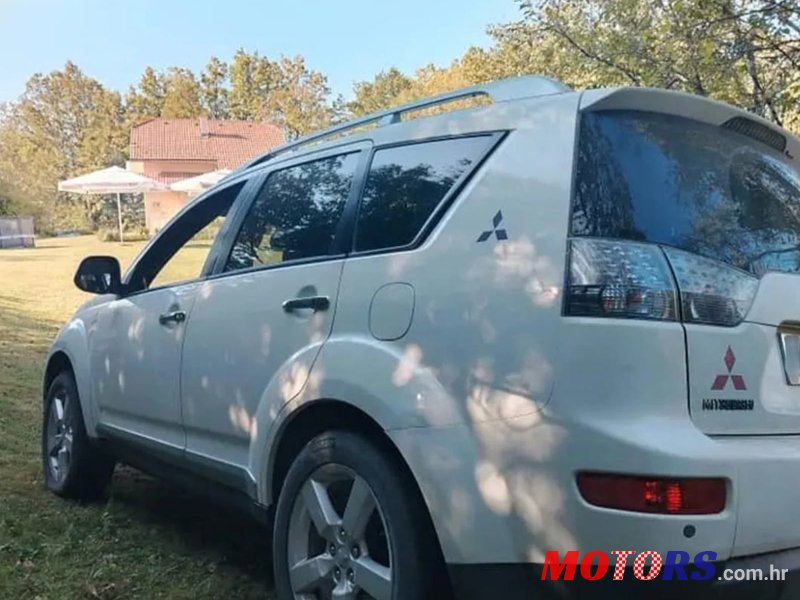2008' Mitsubishi Outlander 2,0 Did photo #2