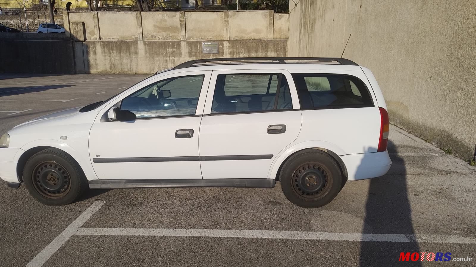 2008' Opel Astra Classic photo #2