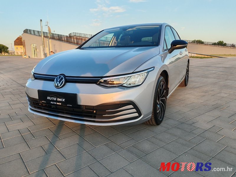 2020' Volkswagen Golf VIII 2,0 Tdi photo #3