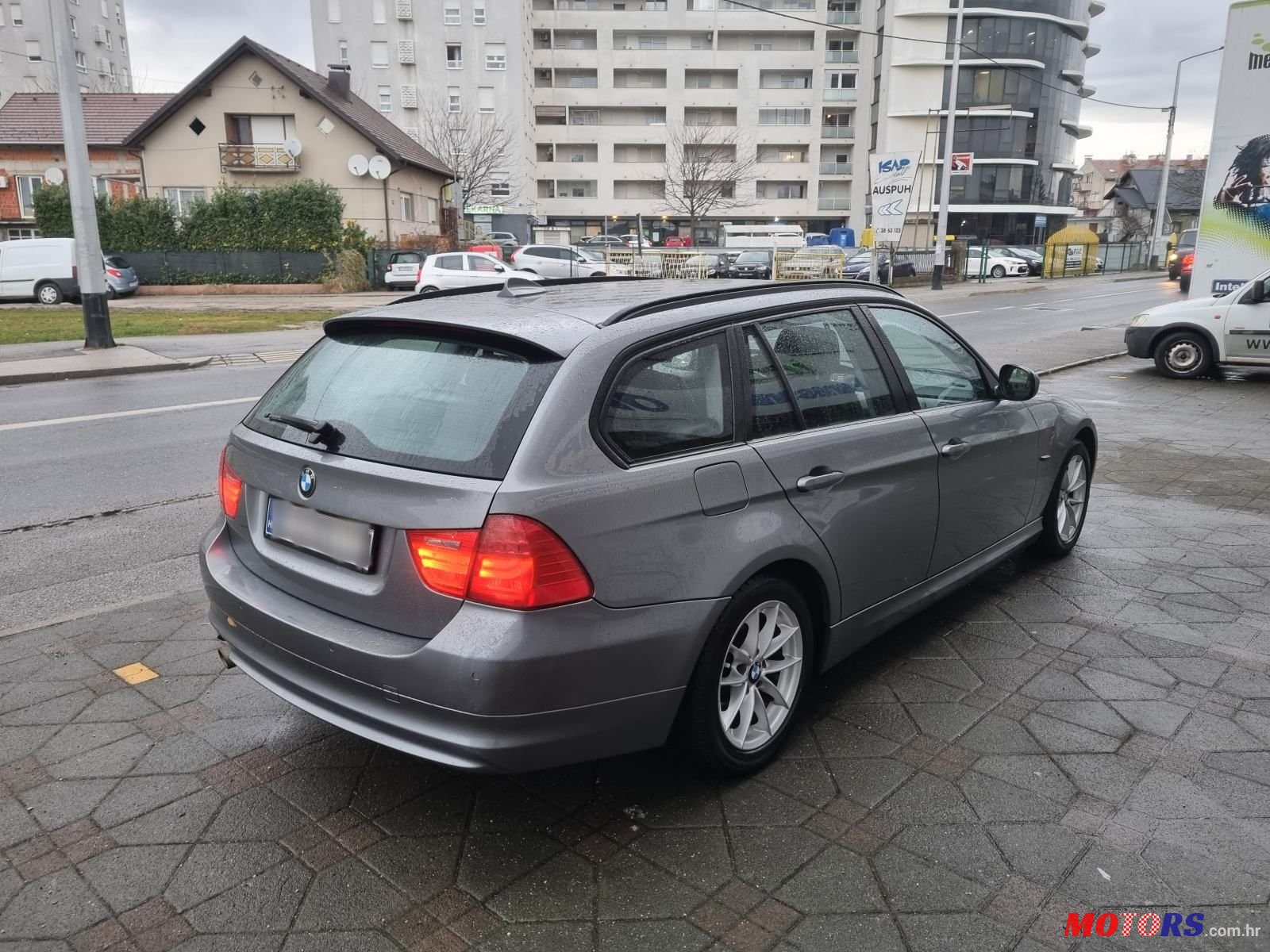 2011' BMW Serija 3 Touring 316D photo #6