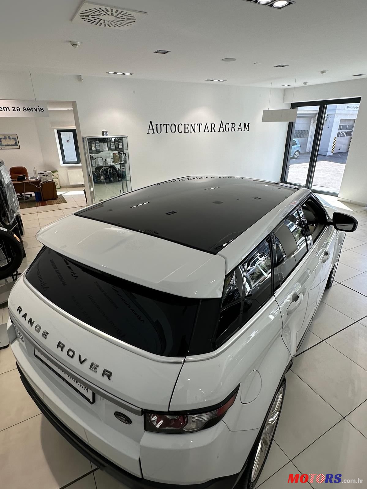 2012' Land Rover Range Rover Evoque 2.2 Sd4 photo #5