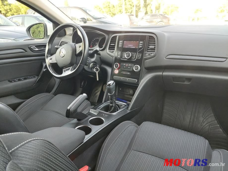 2018' Renault Megane Dci 90 photo #6