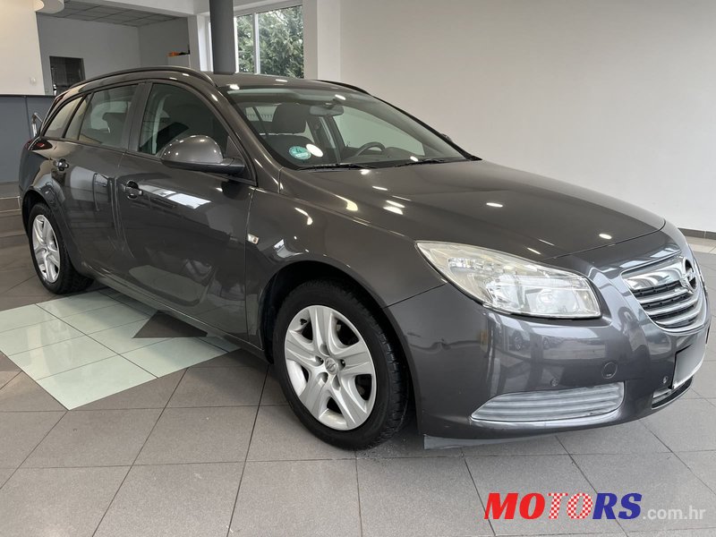 2012' Opel Insignia Karavan photo #3
