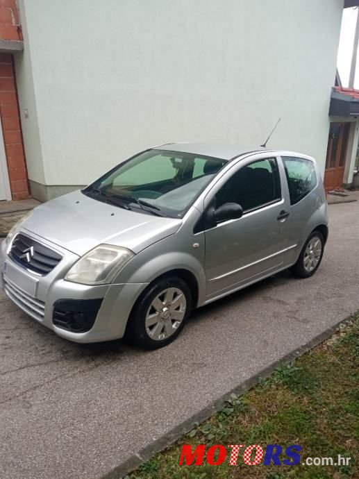 2009' Citroen C2 1.4 Hdi photo #2