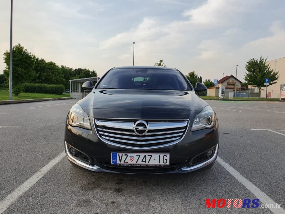 2015' Opel Insignia photo #2