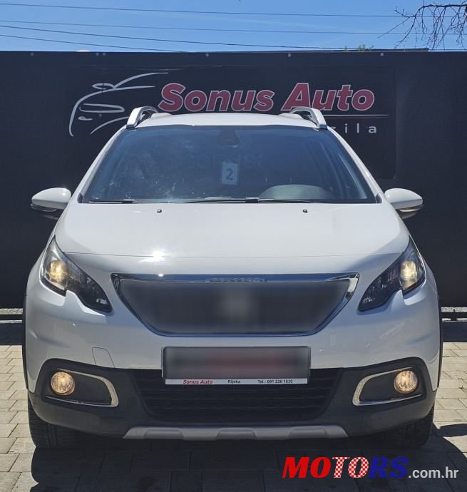 2017' Peugeot 2008 1,6 Bluehdi photo #1