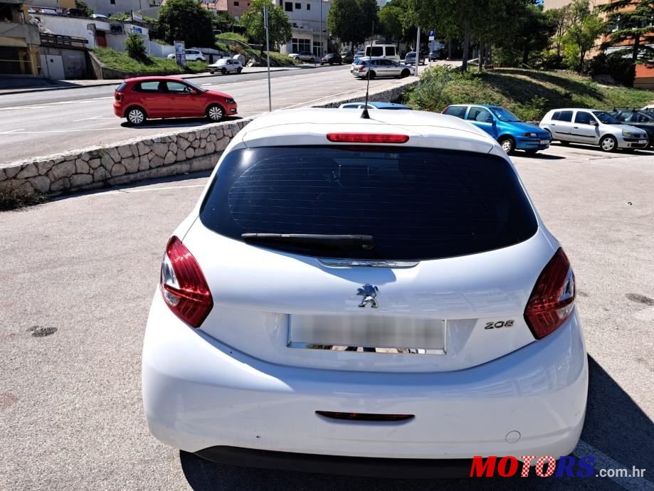 2013' Peugeot 208 1,2 Vti photo #6