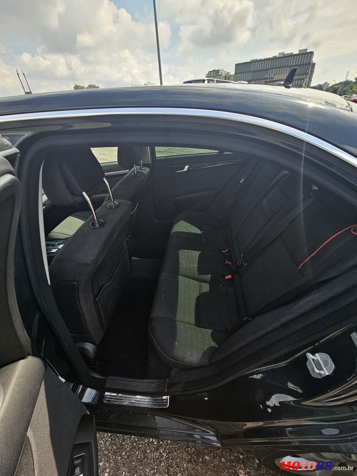 2011' Mercedes-Benz C-Klasa 220 Cdi photo #4