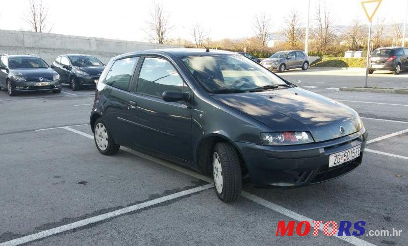 2002' Fiat Punto 1,2 Sx photo #2