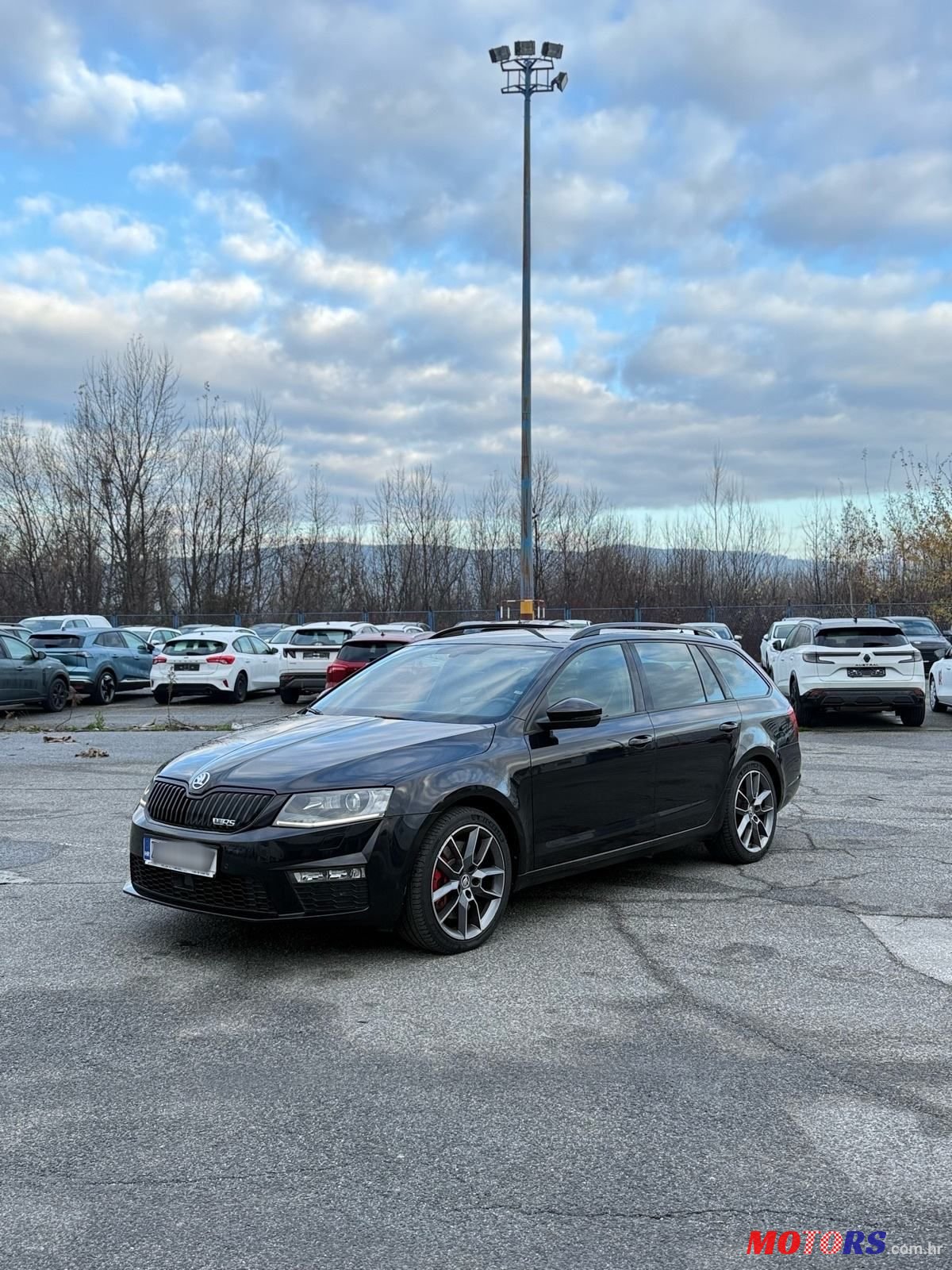 2015' Skoda Octavia Combi photo #1