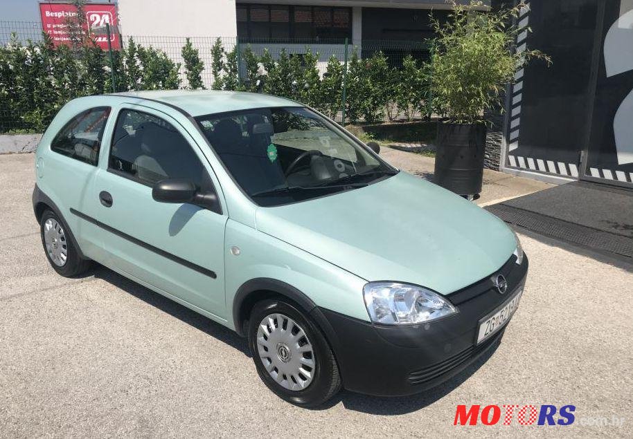 2001' Opel Corsa 1,7 photo #1