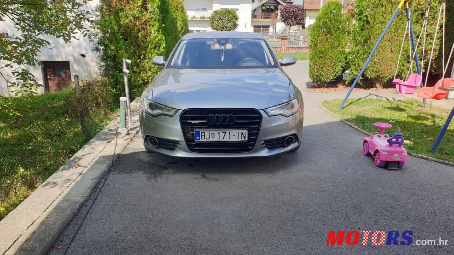 2011' Audi A6 S-Tronic photo #6