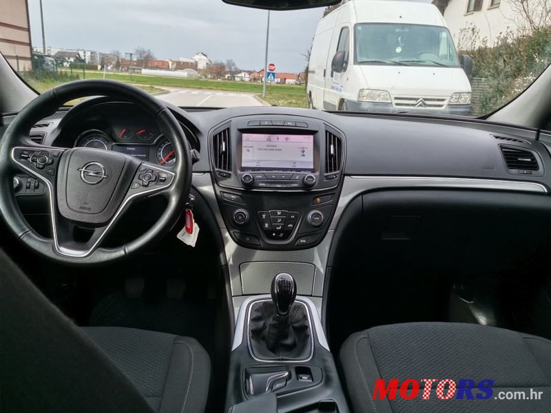 2015' Opel Insignia 2,0 Turbo Sport photo #6
