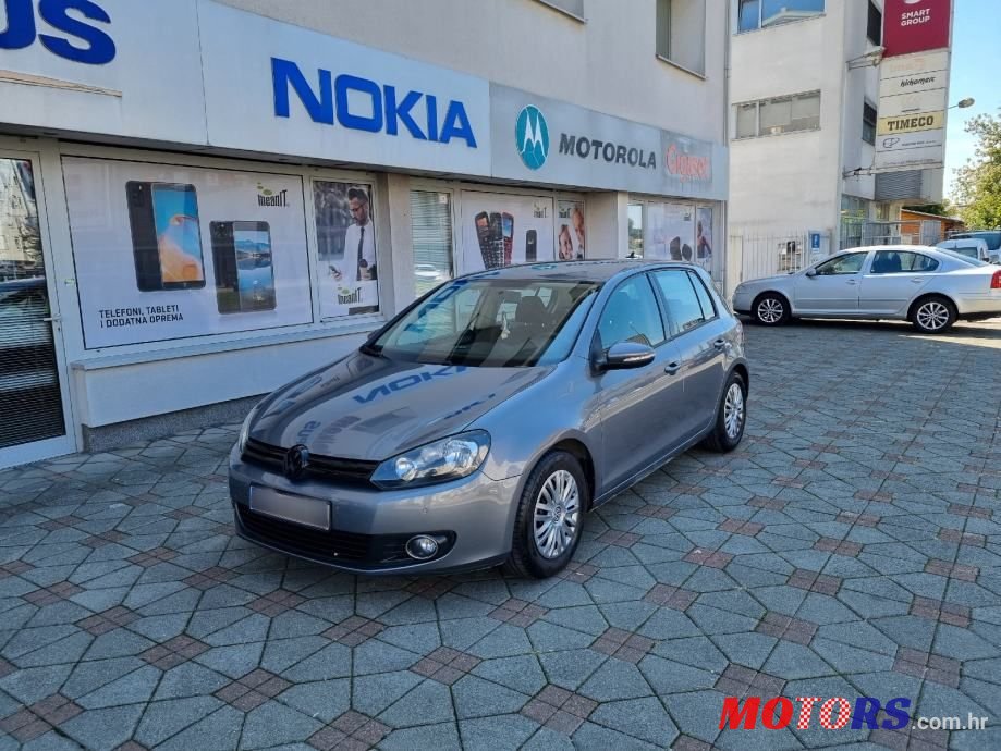 2011' Volkswagen Golf 6 1,6 Tdi photo #1