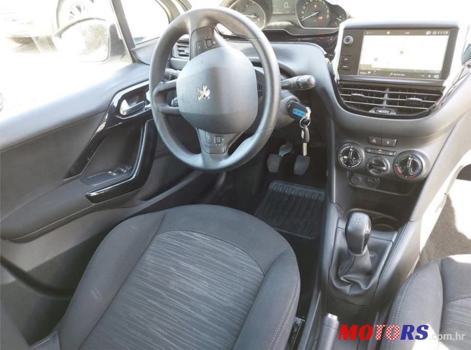 2017' Peugeot 208 photo #4