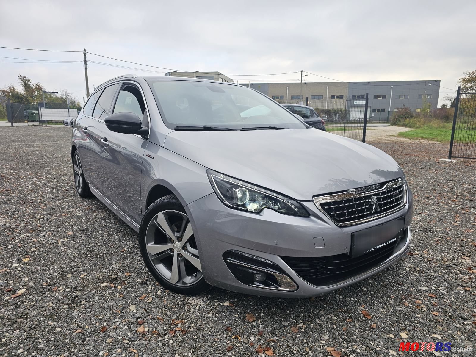 2015' Peugeot 308 Sw photo #3