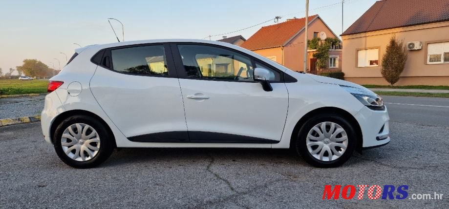 2016' Renault Clio Dci 75 photo #2