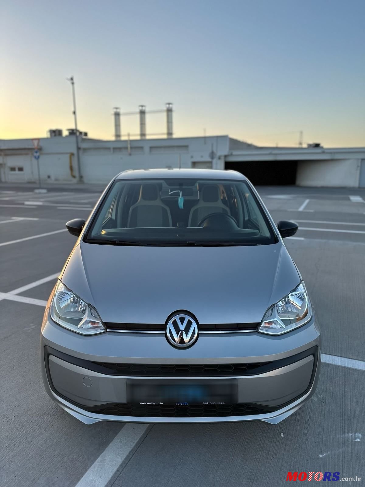 2019' Volkswagen Up! 1,0 photo #3