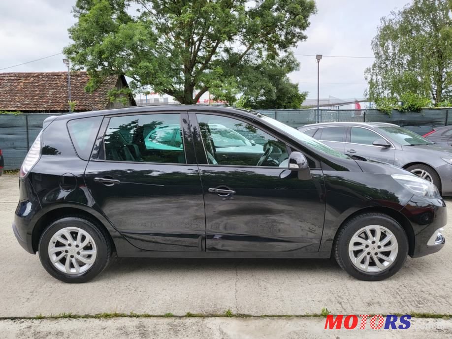 2014' Renault Scenic Dci photo #6