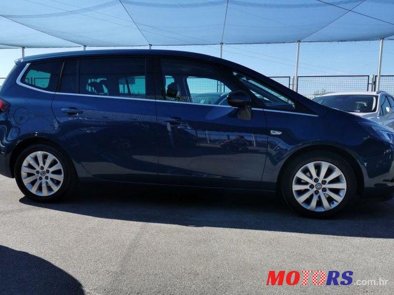 2016' Opel Zafira 1.6 Cdti photo #1