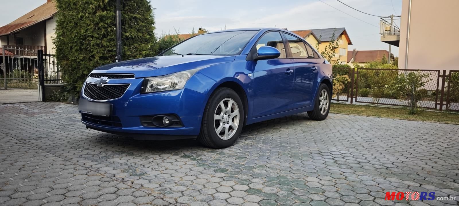 2010' Chevrolet Cruze 2,0 Vcdi photo #3