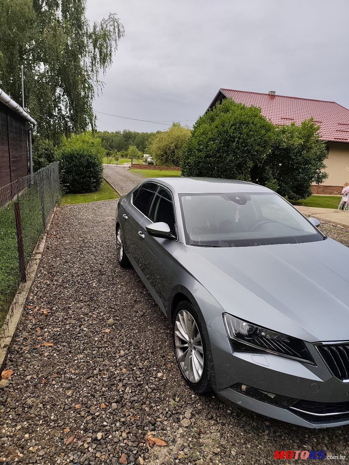 2015' Skoda Superb 2,0 Tdi photo #4
