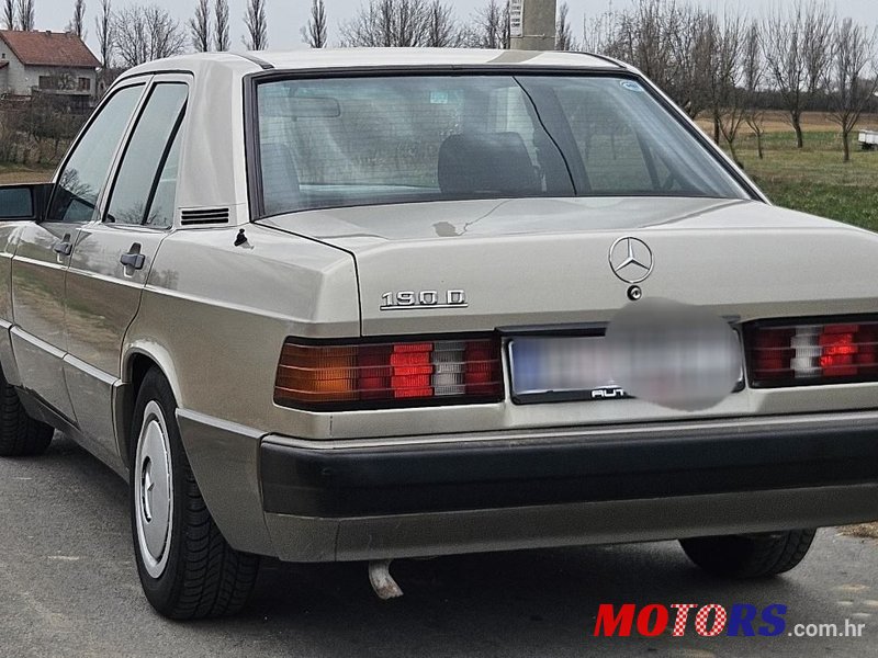 1989' Mercedes-Benz 190 D photo #3