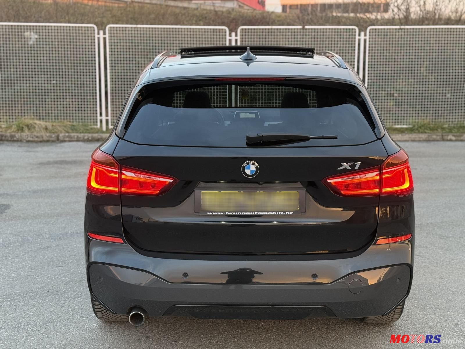 2017' BMW X1 Sdrive18D photo #5