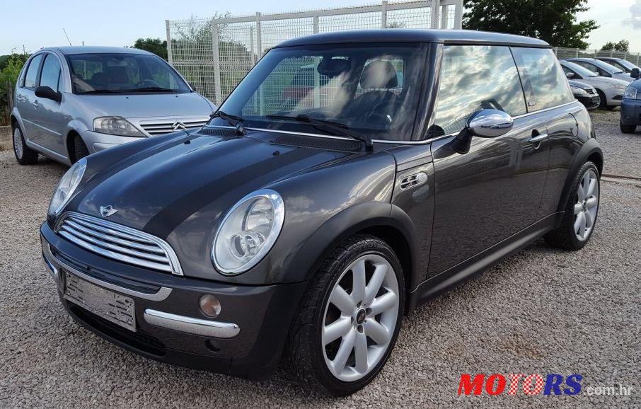 2006' MINI Cooper Mini One photo #2