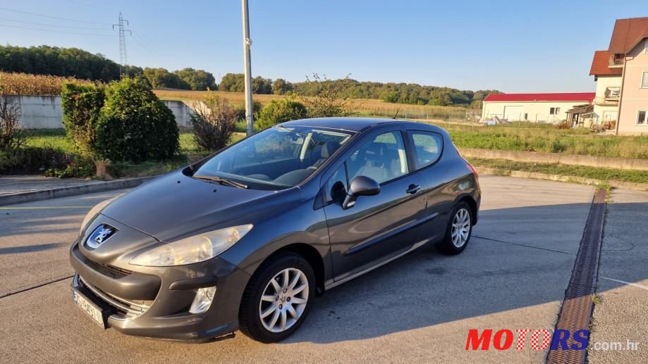 2008' Peugeot 308 photo #2