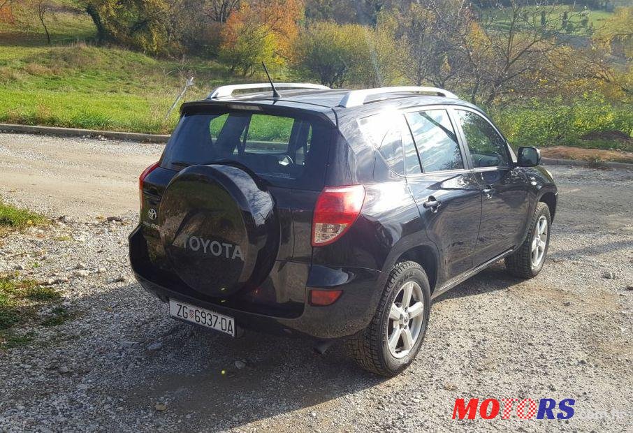 2006' Toyota RAV4 2,2 D-4D photo #2