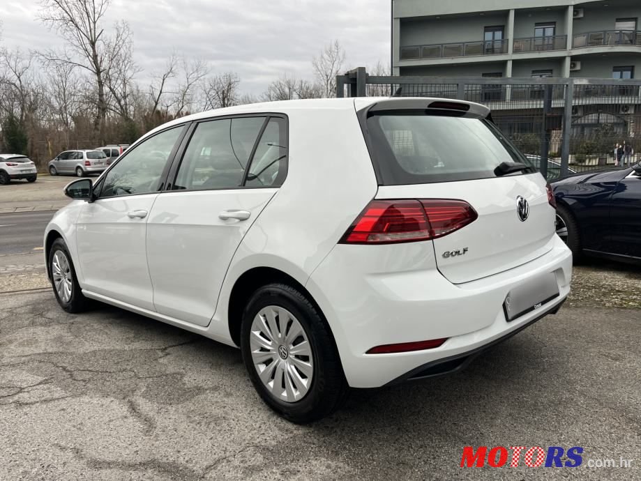 2017' Volkswagen Golf 7 1,6 Tdi photo #5